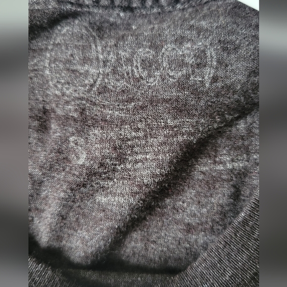 GUC QUEEN T-Shirt - Picture 4 of 4